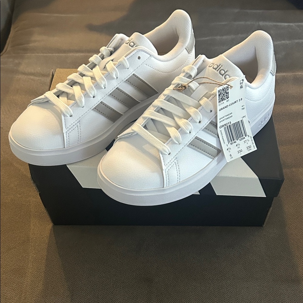 Adidas Women Grand Court 2.0 Shoes